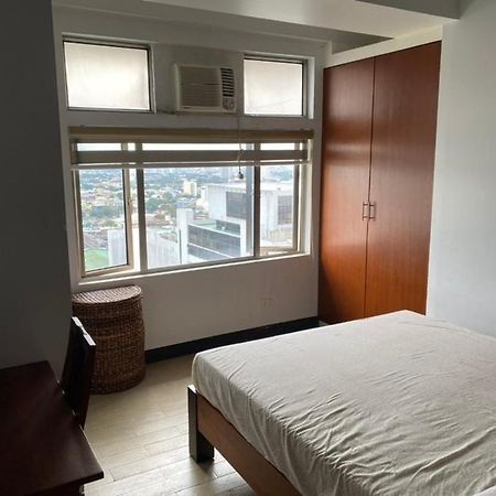 Cozy & Spacious 3Br Unit In Manhattan Parkview Tower2 Lejlighedshotel Quezon City Eksteriør billede